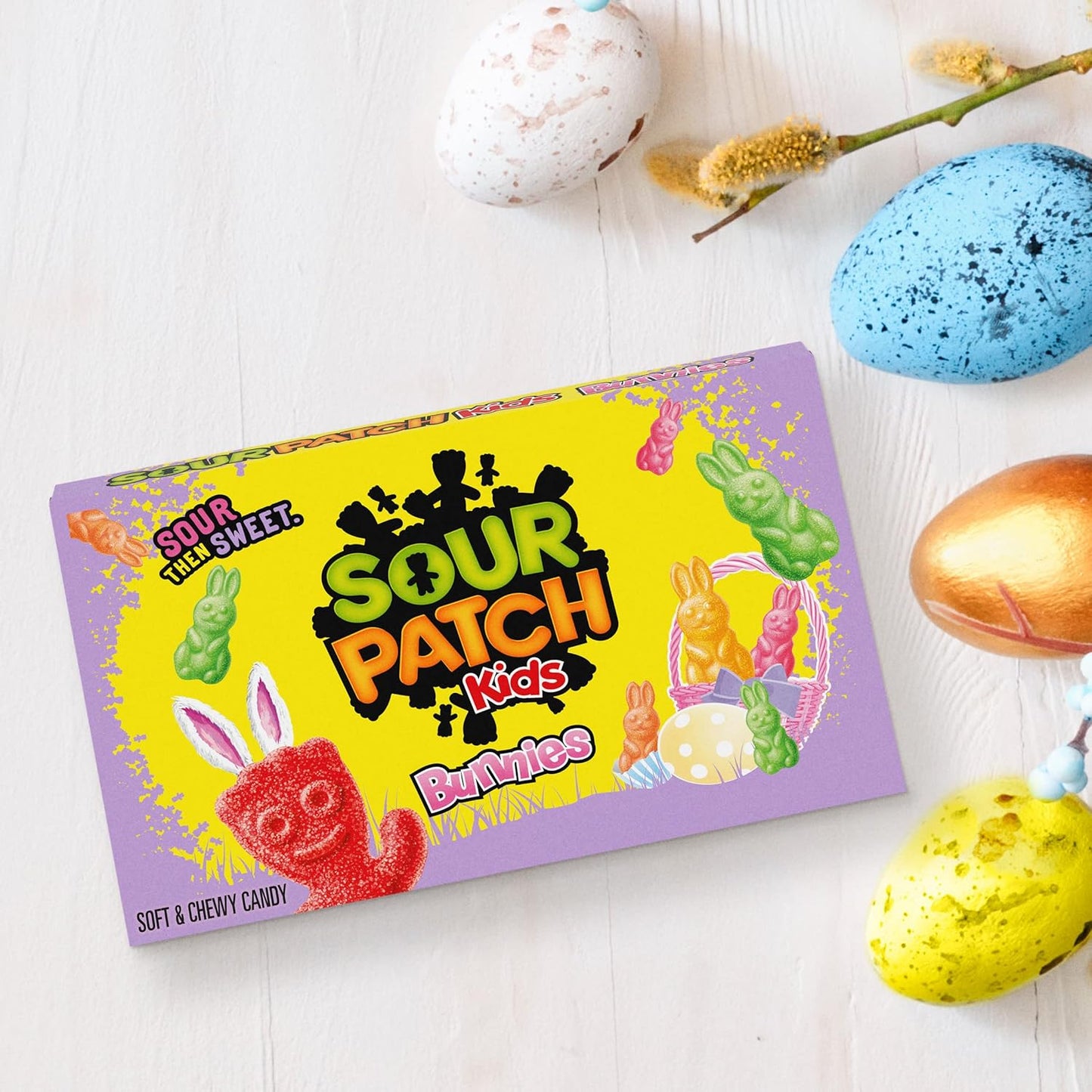SOUR PATCH KIDS Bunnies Soft & Chewy Easter Candy Theater Box 3oz (85g)