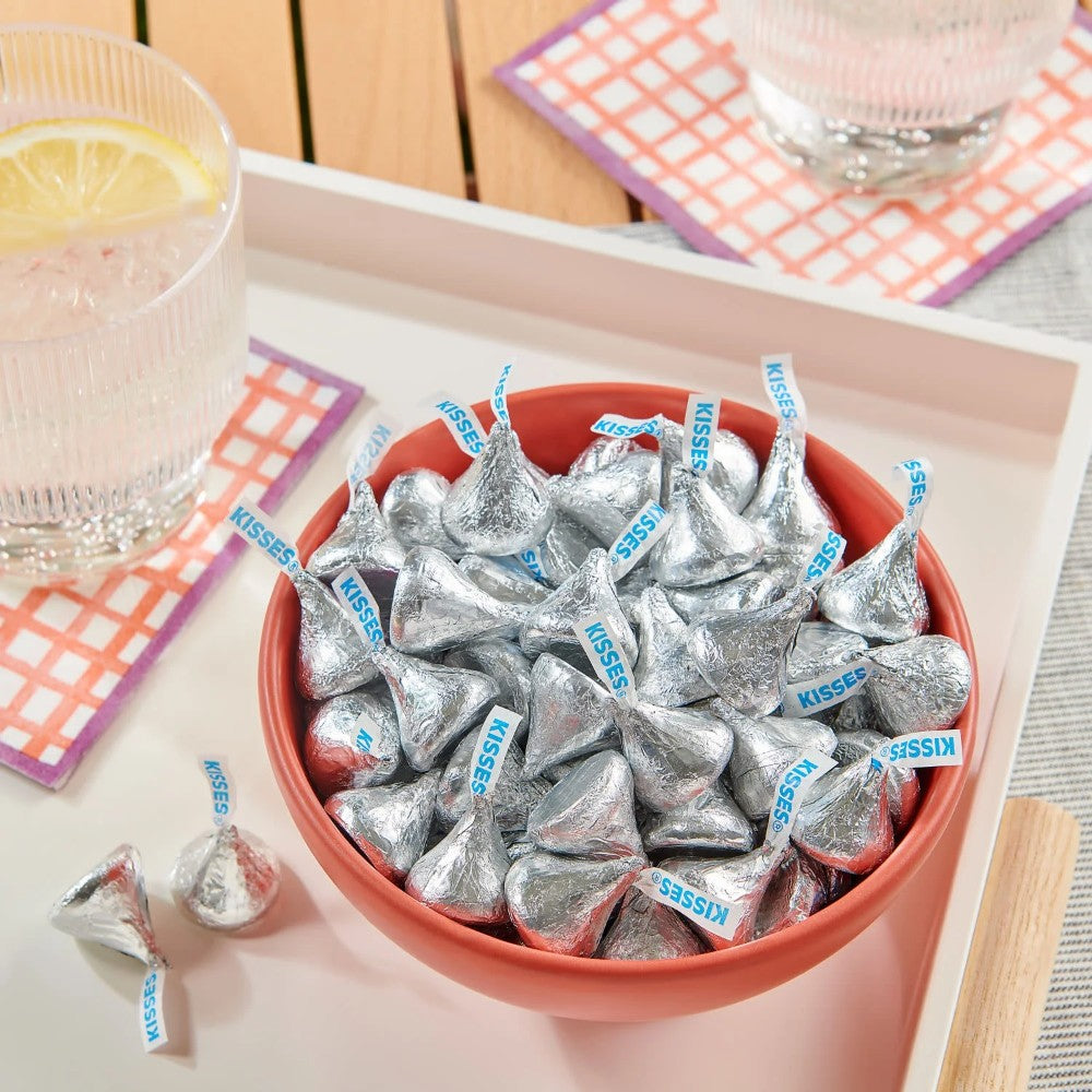 Hershey's Milk Chocolate Kisses Peg Bag 4.84oz (137g)