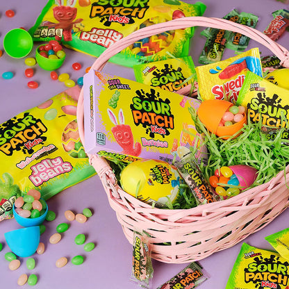 SOUR PATCH KIDS Bunnies Soft & Chewy Easter Candy Theater Box 3oz (85g)