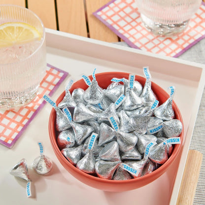 Hershey's Milk Chocolate Kisses Peg Bag 4.84oz (137g)